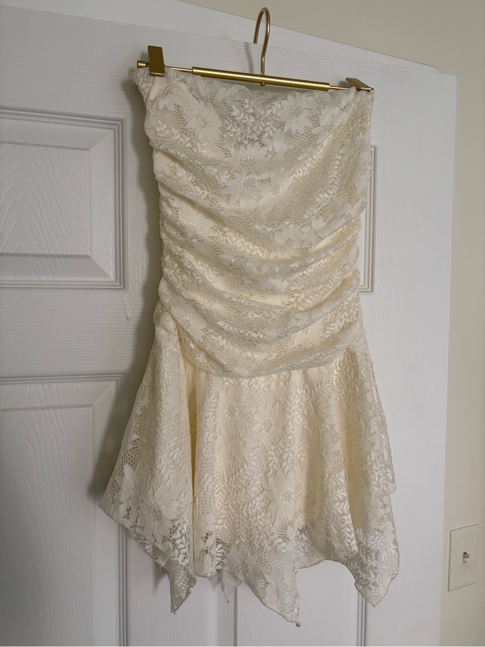 WORN ONCE Windsor Strapless Ivory Lace Fit-and-Flare Mini Dress